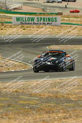 media/May-31-2025-CalClub SCCA (Sat) [[2c1a04e1ee]]/Qualifying/Group 6/Turn 4/